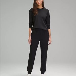 Lululemon Stretch High-Rise Jogger, Full Length - Size 6, Black